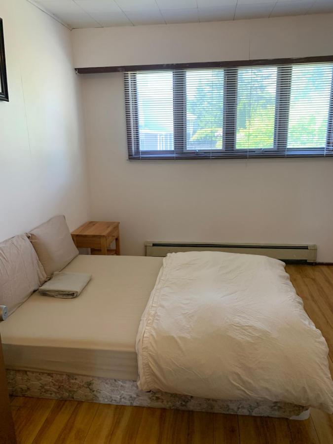 Vancouver Backpacker House - 10 Min Walk To Metrotown Skytrain Station Burnaby Dış mekan fotoğraf